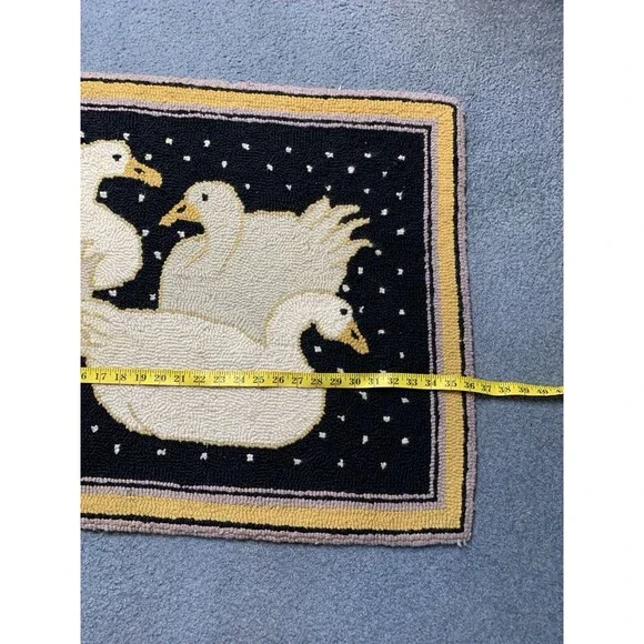 Hand Hooked Rug 4 Ducks Primitive Country Area Rug 2x3 Vintage - Picture 8 of 9
